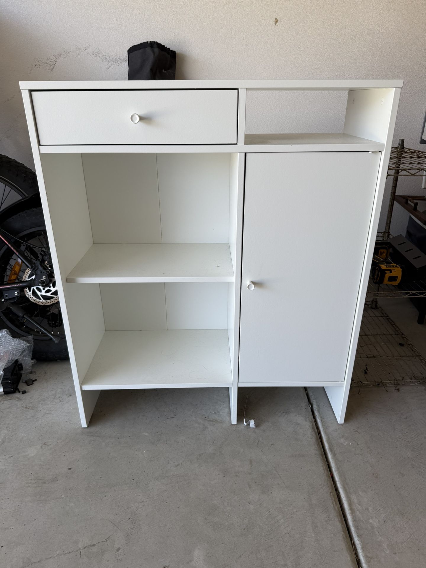 White Storage