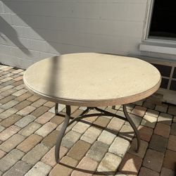 Outdoor Round Patio Dining Table Lanai Furniture