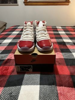 Jordan 11 Cherry Sz 5