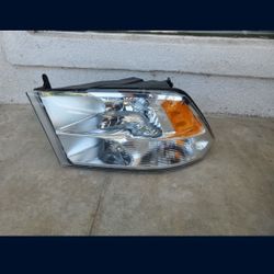 2009-2018 DODGE RAM
RAM1500RAM250O RAM3500 LEFT
HEADLIGTH CHROME DRIVER SIDE GENUINE USED OEM.
H1
