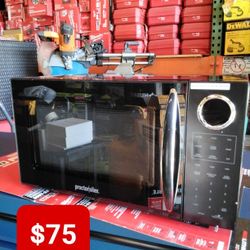 Proctor Silex 1.1 Cu. Ft. Microwave Oven Black