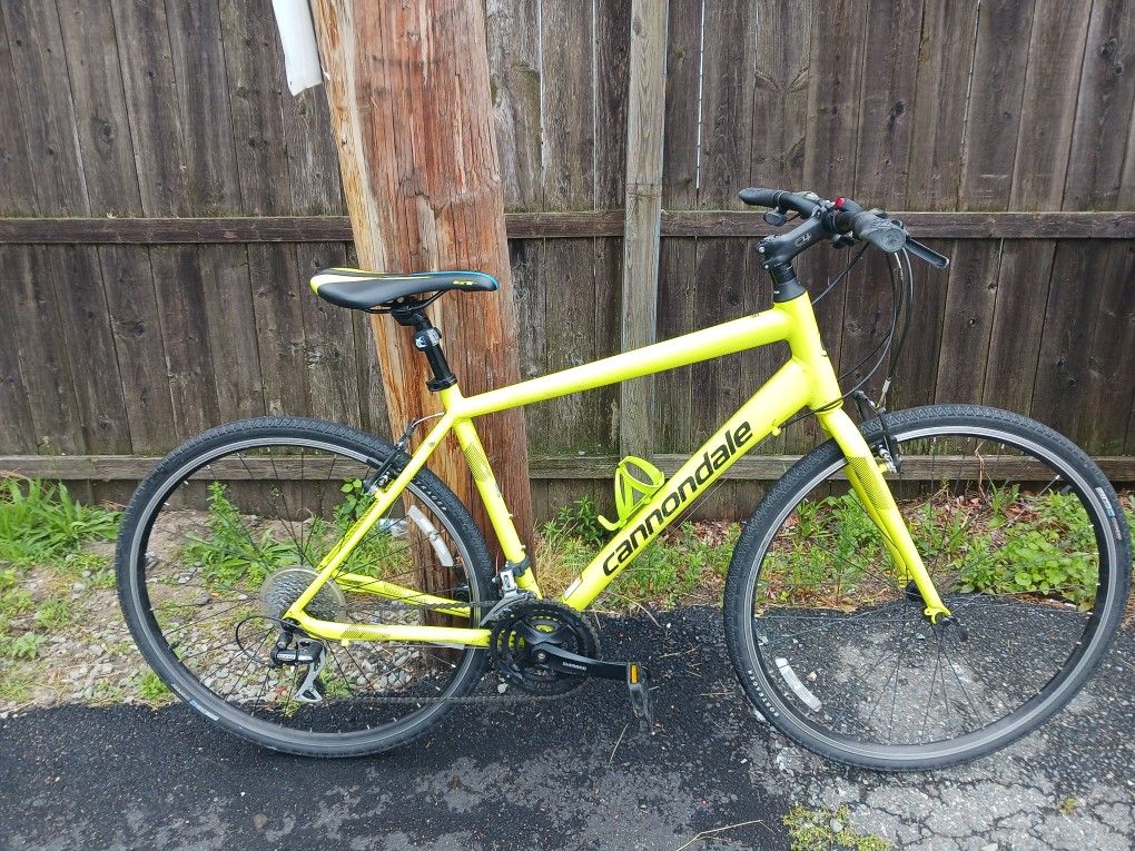 Cannondale Quick Seven. for Sale in Pawtucket, RI - OfferUp