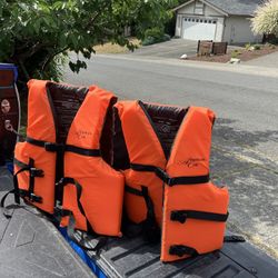 Adult LifeVest Life Vest Life Jacket over 90 Pounds 30-52 Chest  Kayak Boating Rubber Rafting Jet Ski in Good Condition $25 Each 