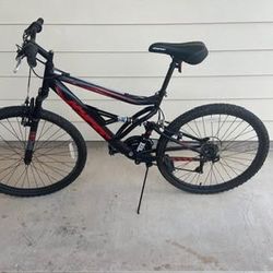 Hyper Mountain Bike
