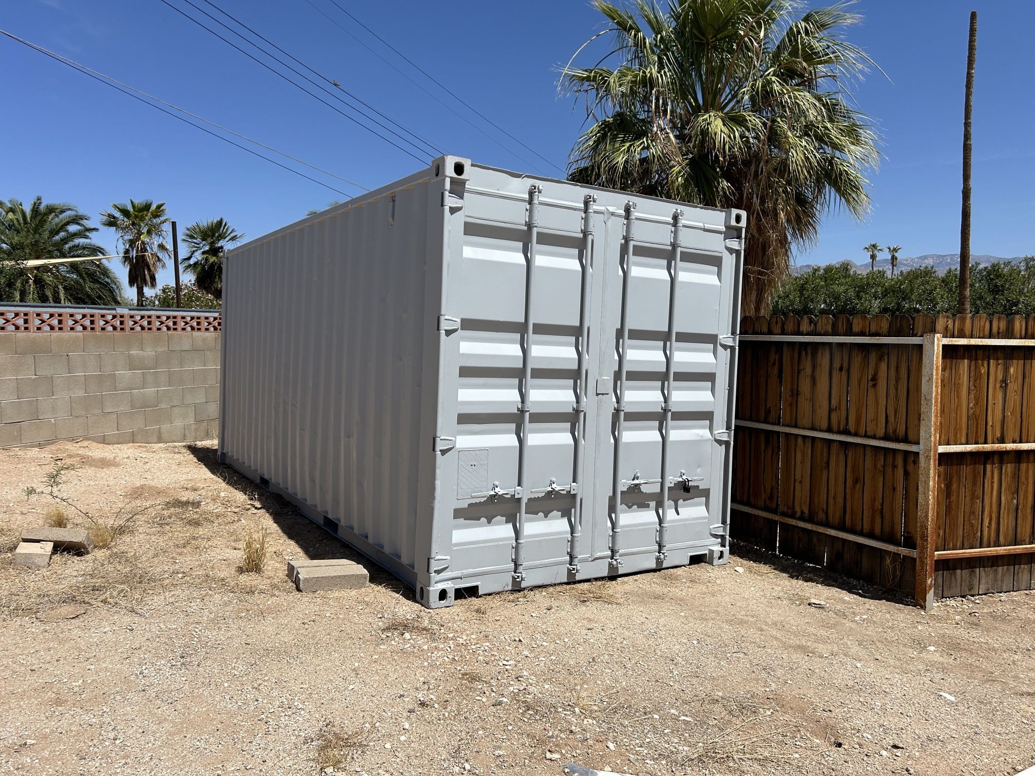 20’ Shipping Container