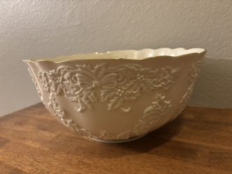 Lenox Christmas Large Bowl