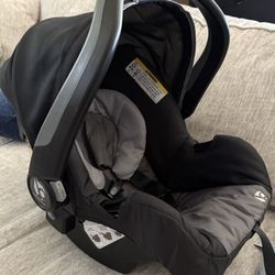 Car Seat With Base