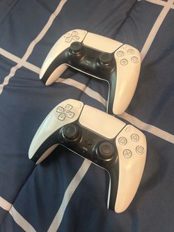 PS5 Controllers