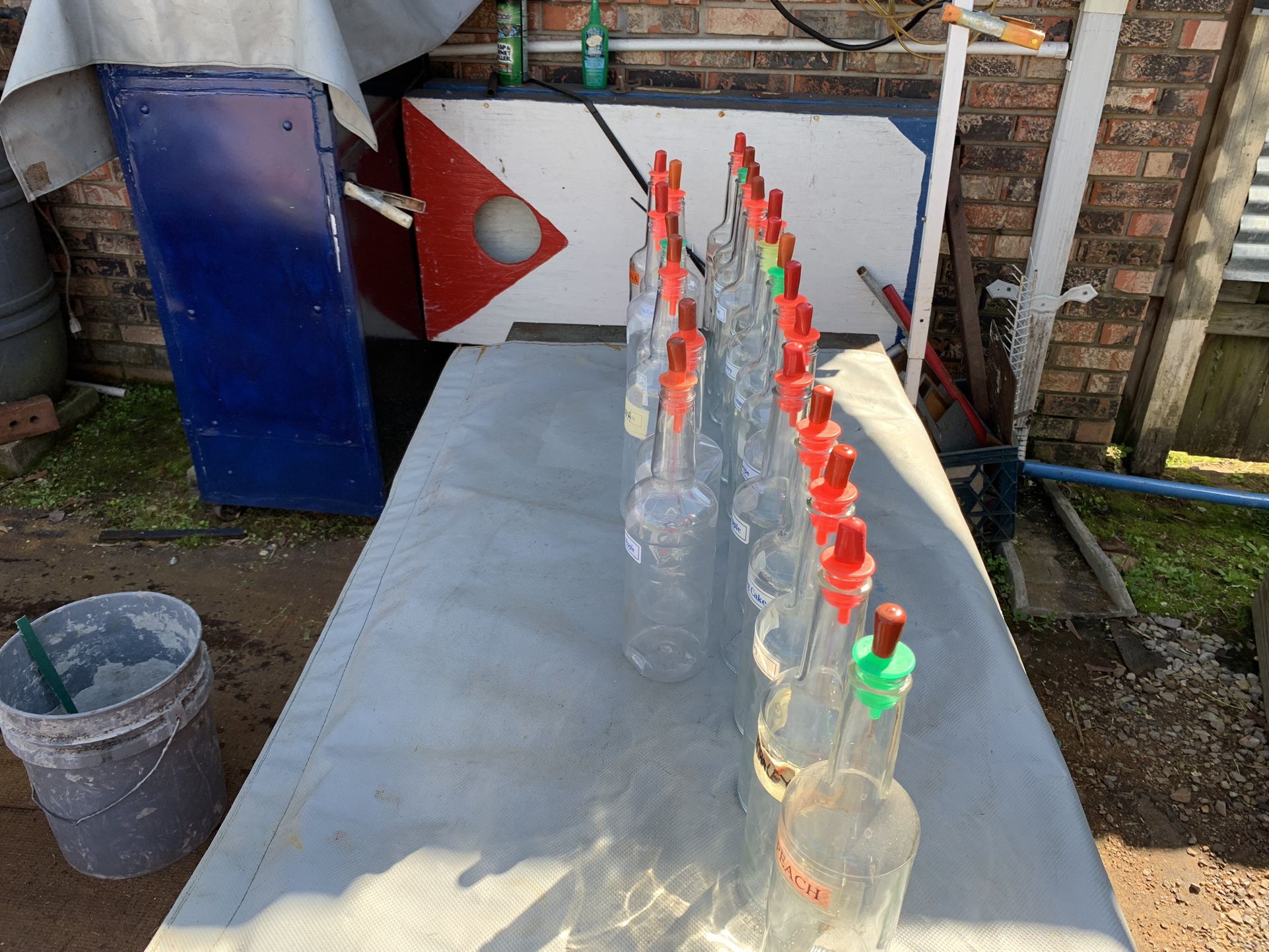Snowball Flavor quart size glass and Plastic bottles with Pourers and caps