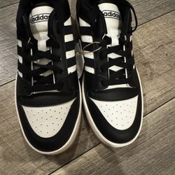 Break Start J Adidas, Kid’s Size 6 1/2