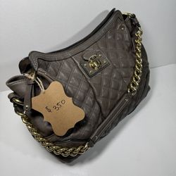 Marc Jacobs Grey Quilted Leather Gold chain purse women 