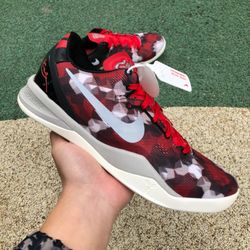 Kobe 8 'Milk Snake'