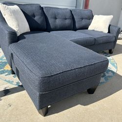 Sectional Couch(Free delivery) 
