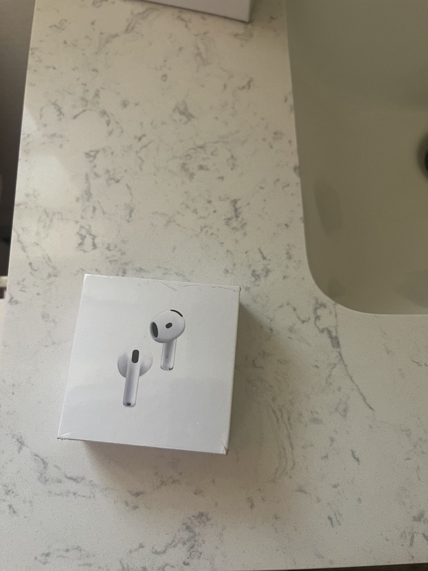 Air pod gen 4 brand new