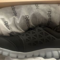 Rebook work 9.5 sublite cushion work alloy toe slip resistant