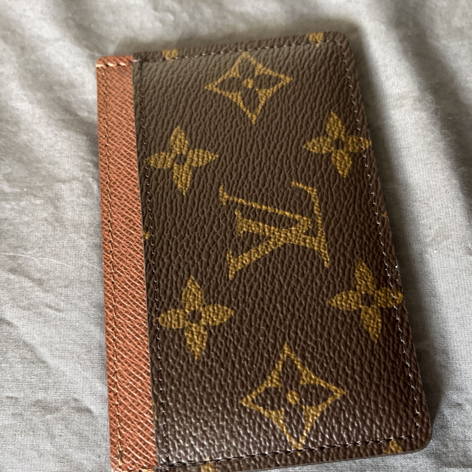 Louis Vuitton • Card Wallet • Made In Spain • 100% Authentic Haute Couture for  Sale in Seattle, WA - OfferUp