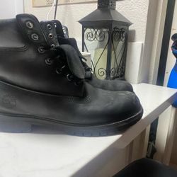 Men's Size 8.5 Timberland Boots Suede,