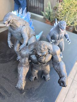 Playmates godzilla and kong toys