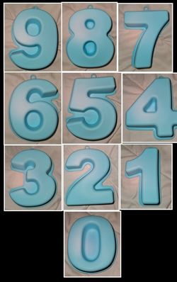 Silicone Number Molds 5" - BRAND NEW