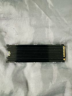 Kingston NV2 2TB M.2 2280 NVMe SSD | PCIe 4.0 Gen 4x4 | Up to 6000 MB/s | SNV2S2000G With Heatsink