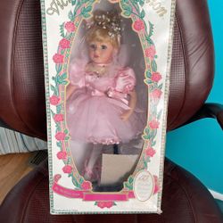 Victorian Collection Doll , (1996) In The Box 