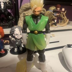 Dragon Ball Z Statue 