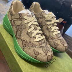 Gucci Sneakers 