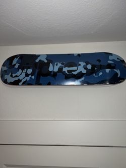 Supreme Camo Logo Skatedeck 