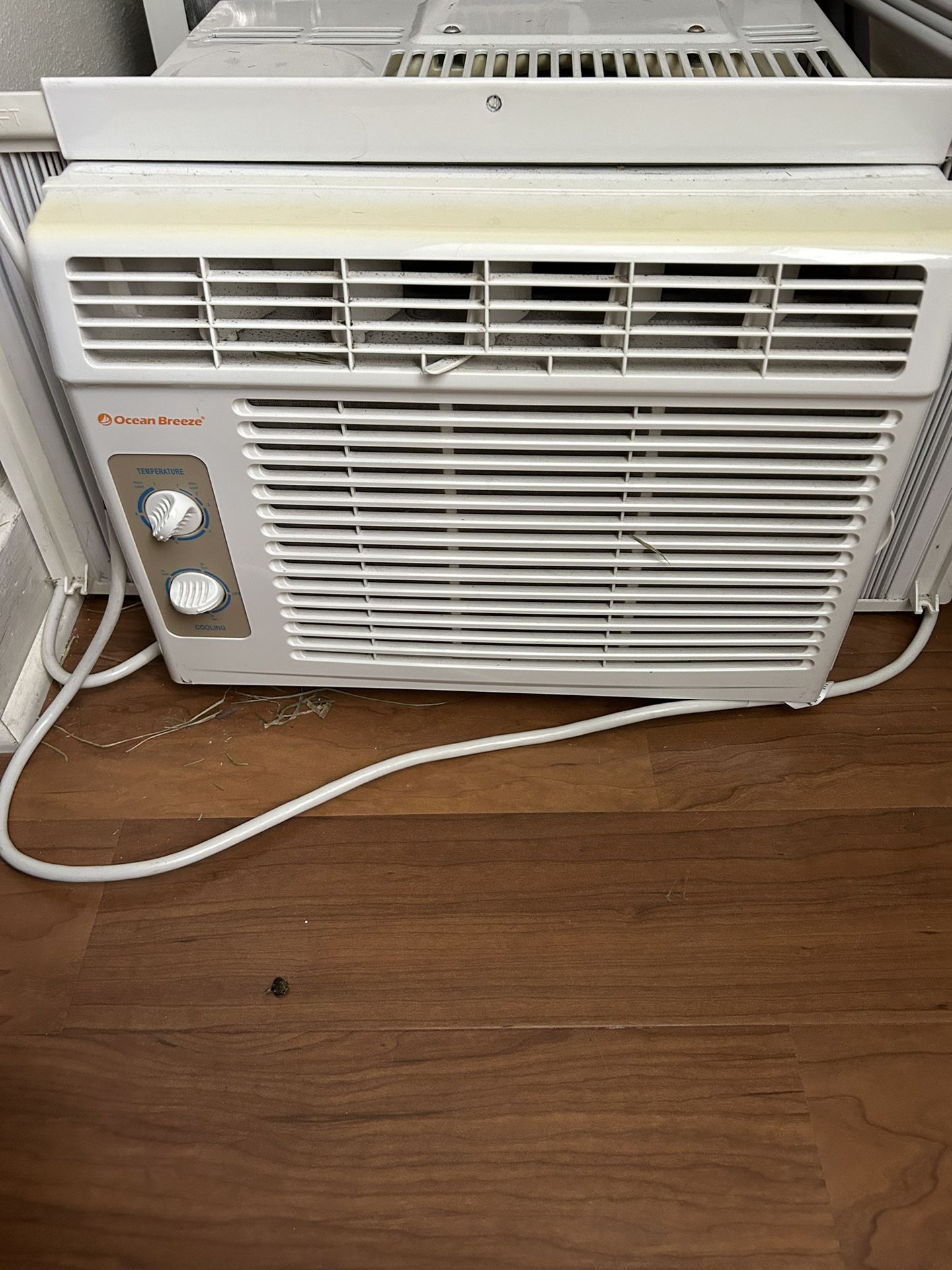 Window AC Unit