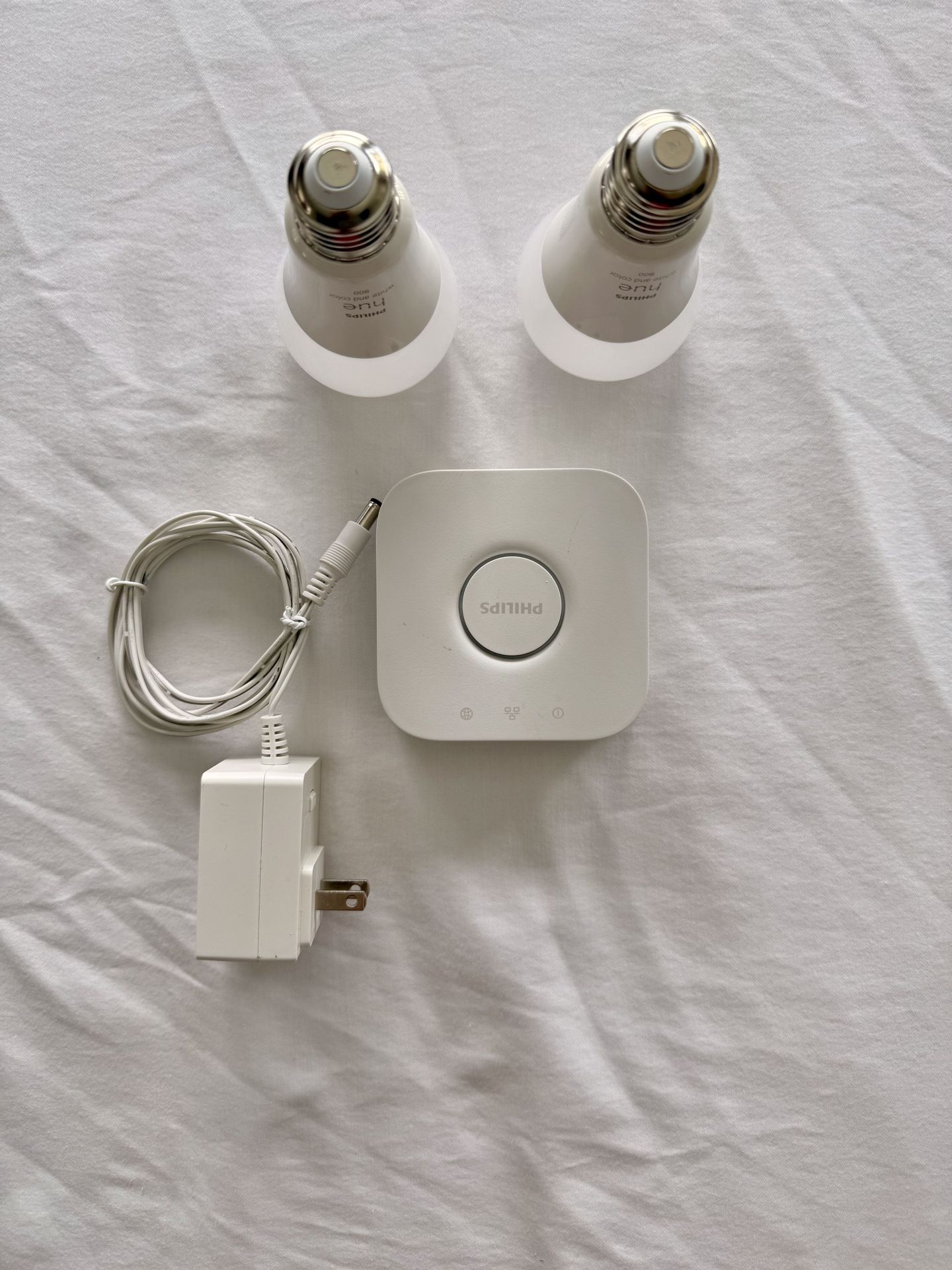 Philips Hue Bridge - AND - 2 White and Color Bulbs