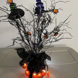 Halloween Mini Tree