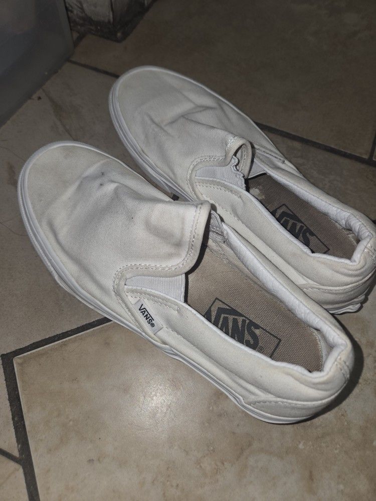 Women Vans Size 7