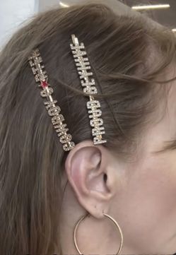 Beyonce Cowboy Carter Tour 2025 Hair Clip Set for Sale in  display picture 2