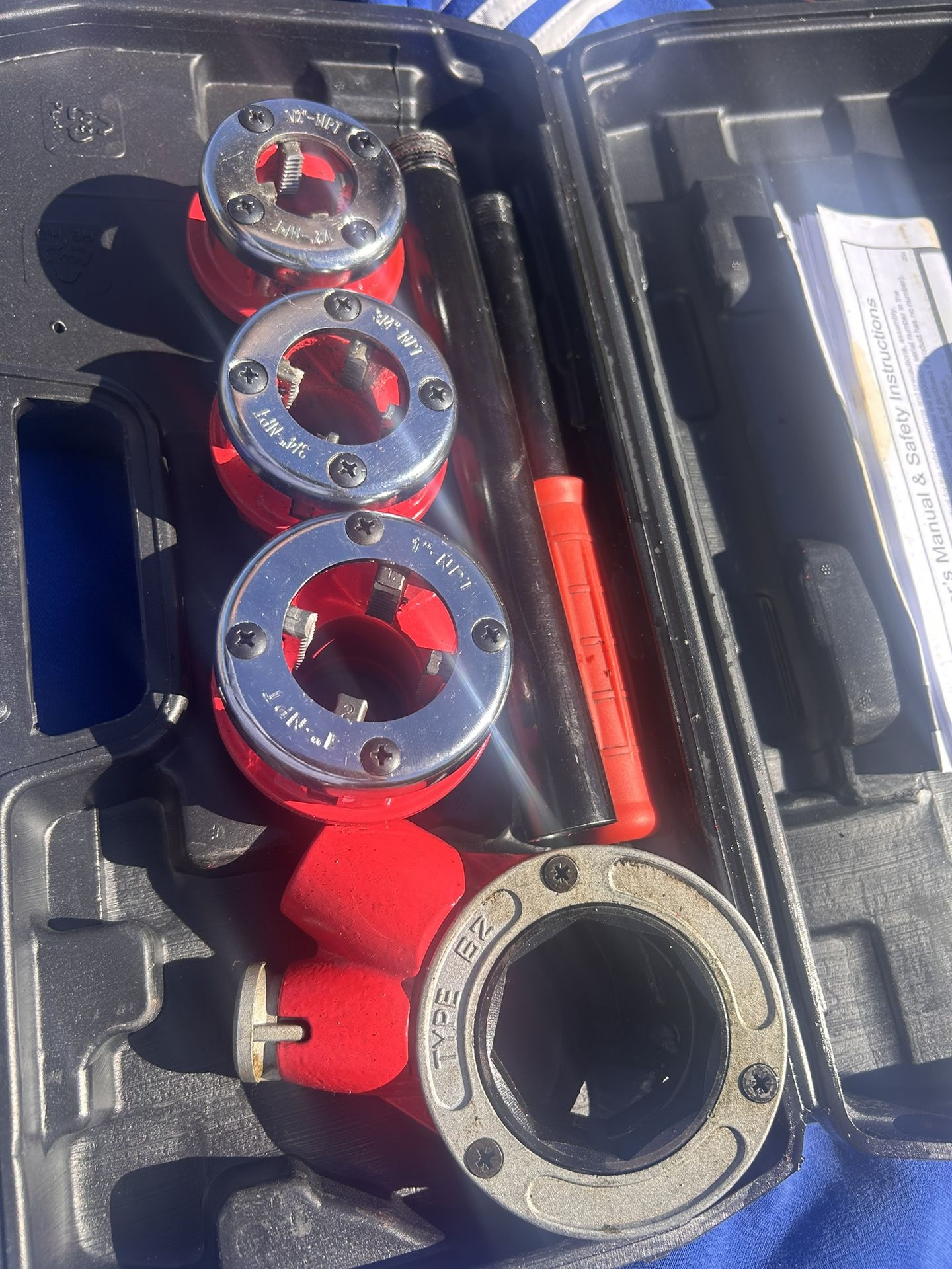 Ratcheting Pipe Threader Set,