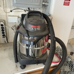 Shop Vac Includes Multiple Accessories 