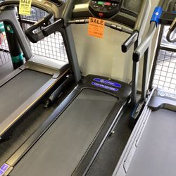 Horizon T101 Heavy Duty Folding Treadmill Includes Warranty 