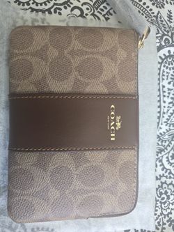 Coach Corner Zip Wristlet