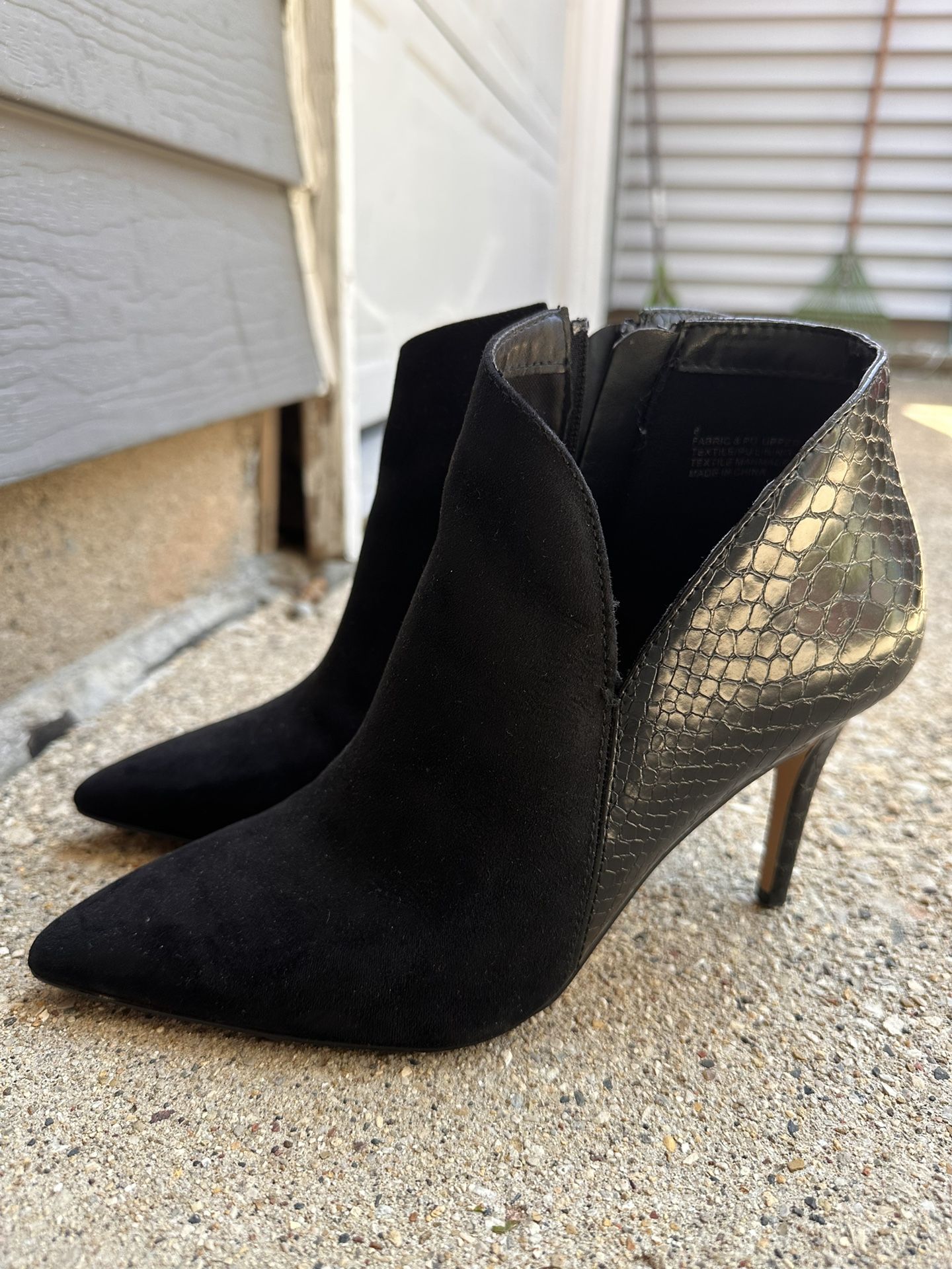 Elegant Chick, Hight Hills, Leather Black, US 8