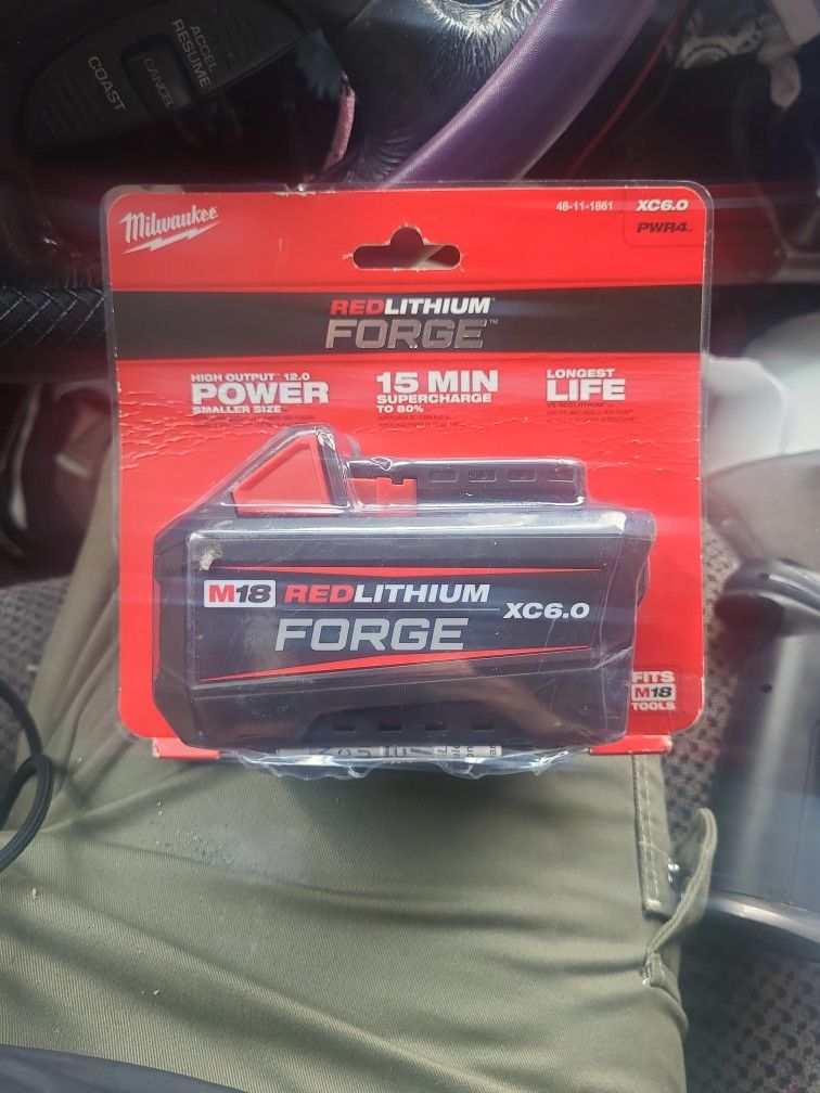 Milwaukee Forge 6.0 Battery'