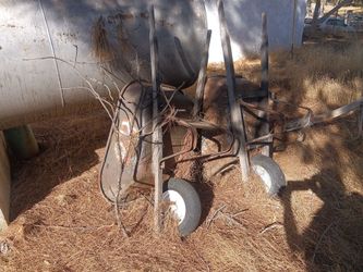 Wheel barrow