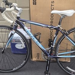 Women's Trek Road Bike