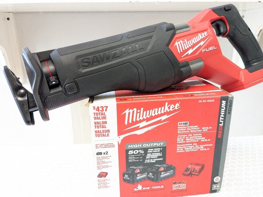 M18 Milwaukee FUEL Sawzall + XC 6.0 HIGH OUTPUT Starter Kit