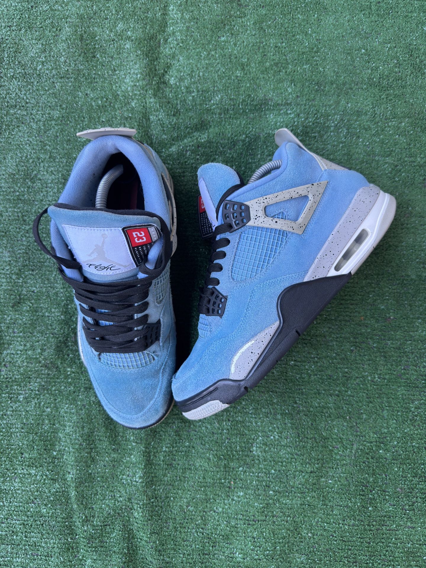 Air Jordan 4 UNC Size 10