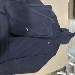 Nike Hoodie / Sweat Pants