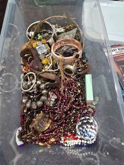 Jewelry Lot