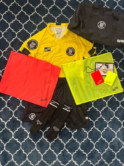 Full soccer referee set