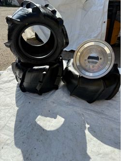 Yamaha 4x115 DWT rear wheels & new sand tires