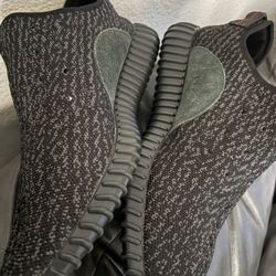 used barely size 11.5