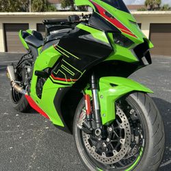 2022 Kawasaki Zx10r KRT ABS