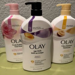 Brand New Olay Bundle All (3) For ($26)(Cash Only)(price Is Firm) 